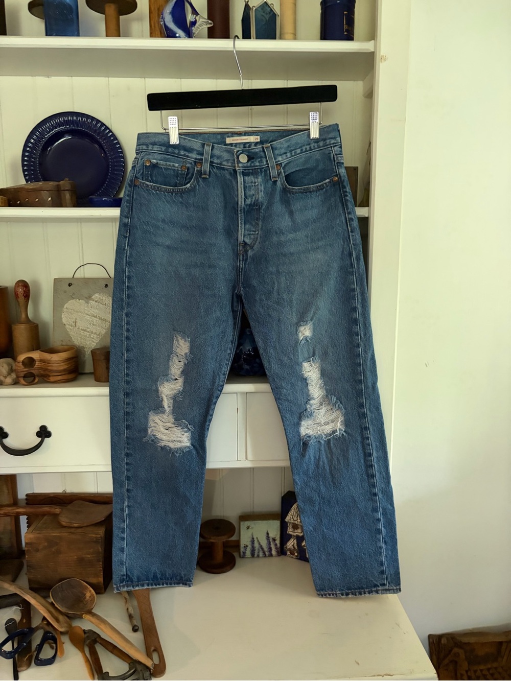 Levi’s- Women’s Distressed Blue Denim Jeans